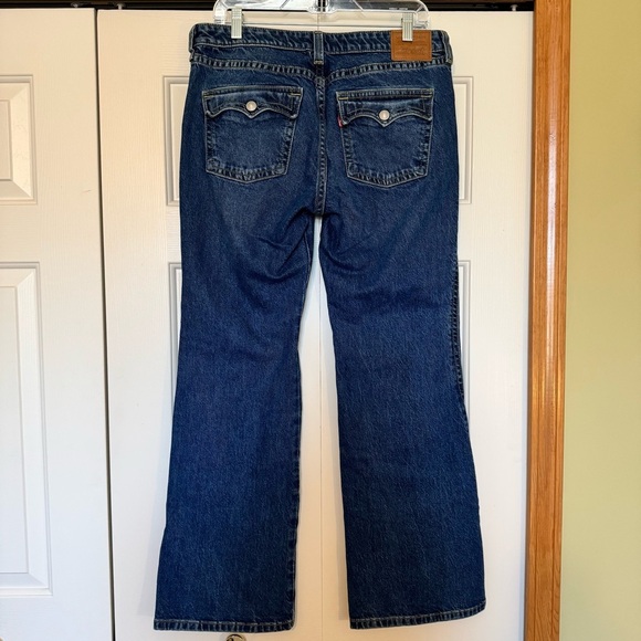 Levi's® Premium Noughties Bootcut Women's Jeans - Picture 3 of 10